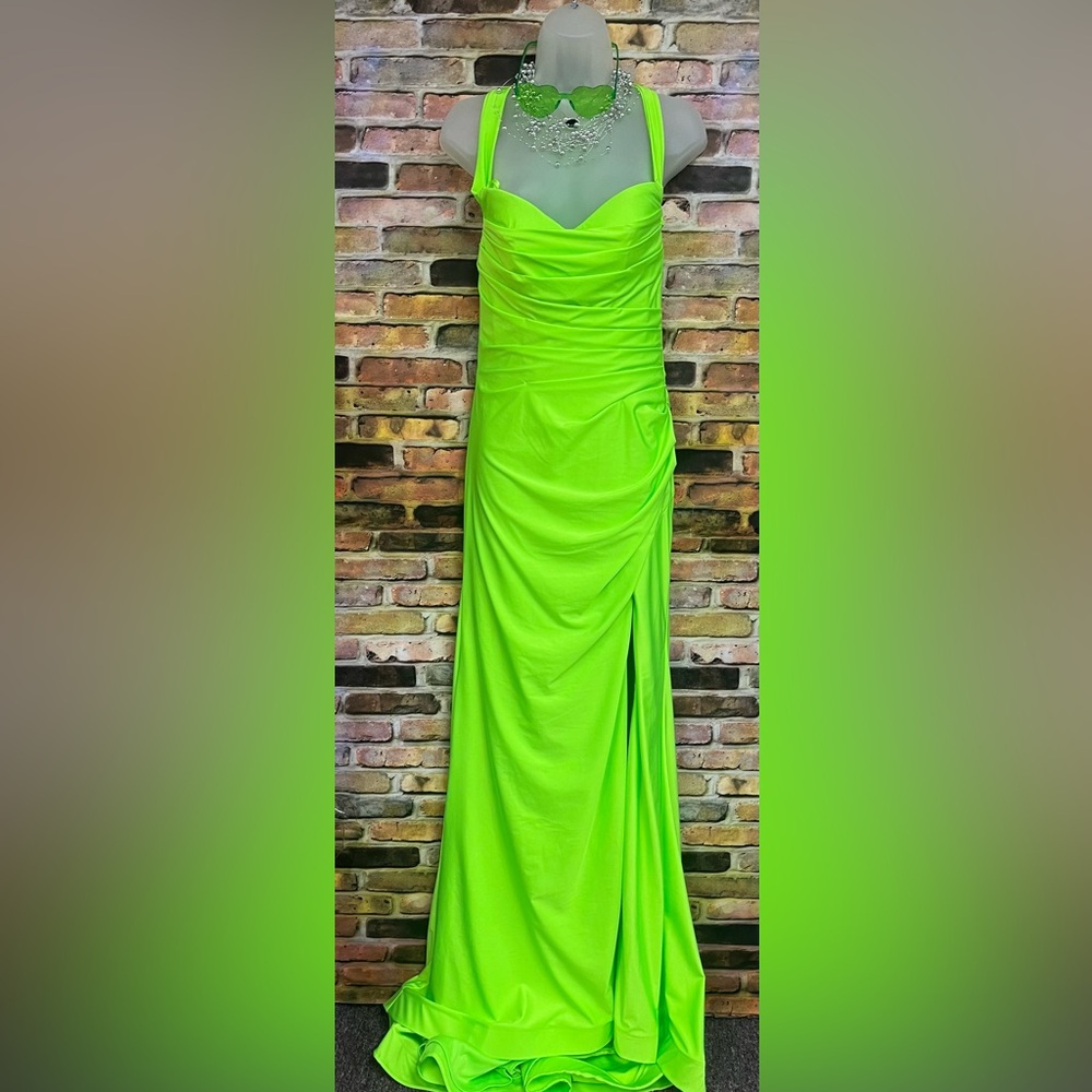 Neon Green stretch Prom Gown size 8 36B-28W-39H. Size 12 38.5B-30W-41H